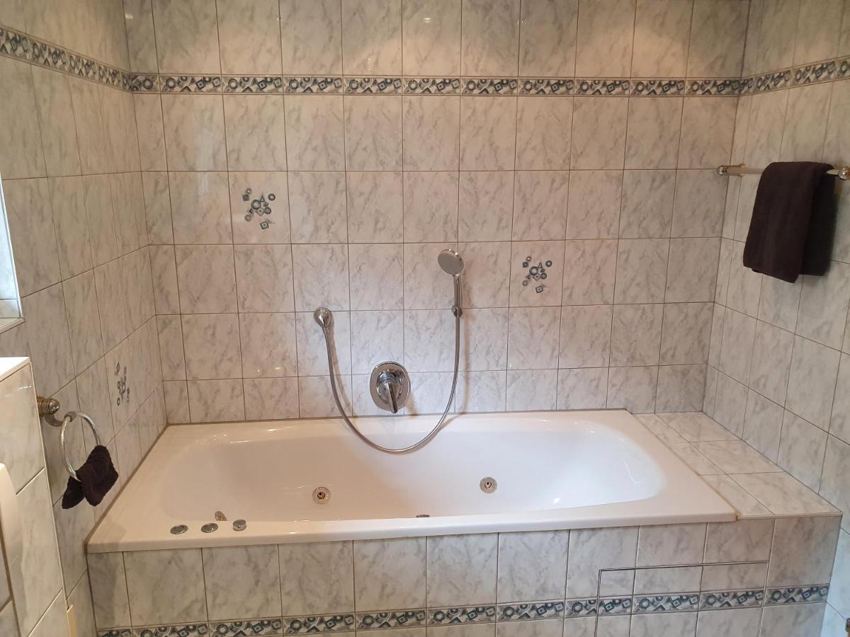 Ferienwohnung Belu Фельден-ам-Вёртер-Зе Экстерьер фото